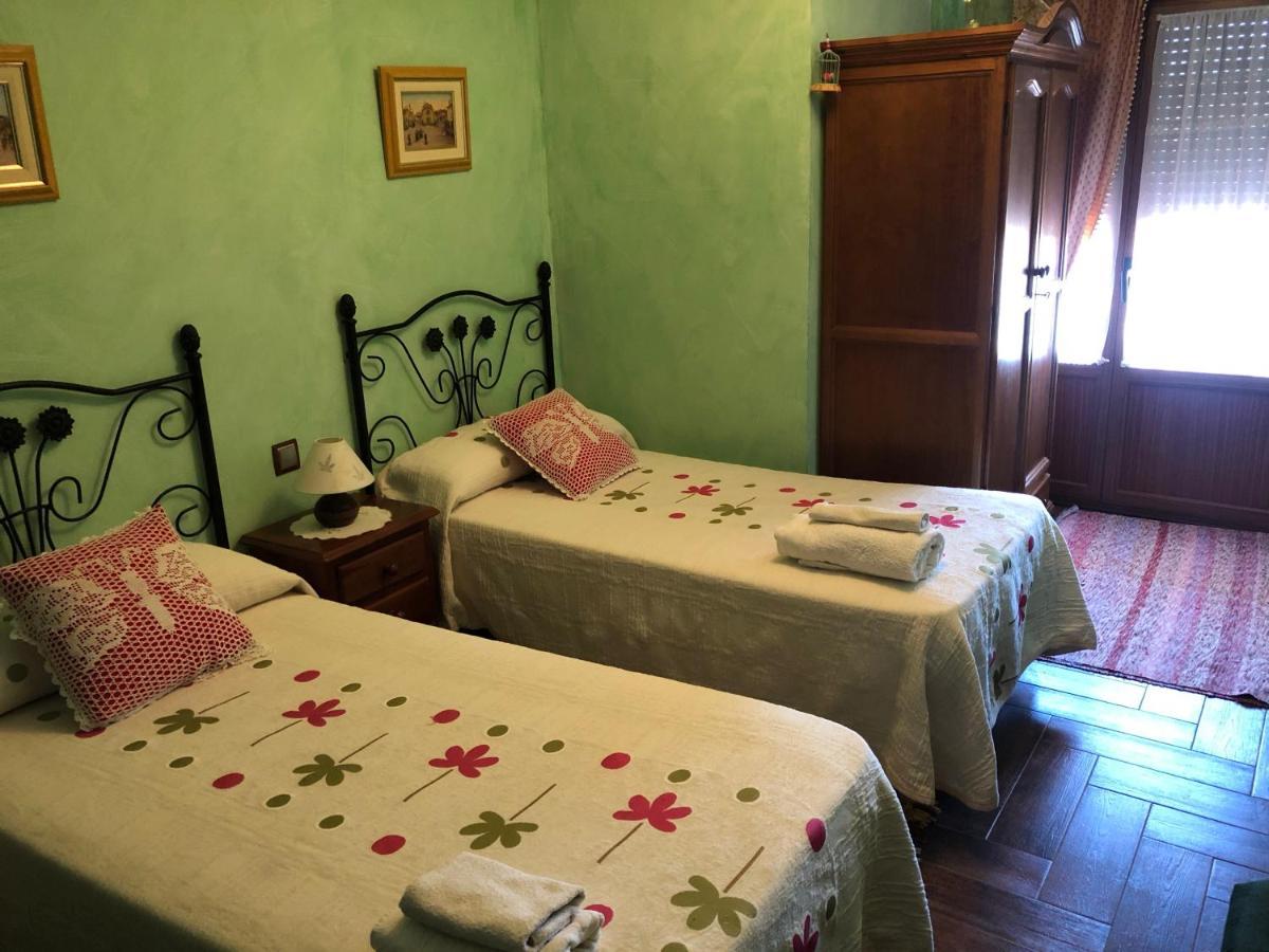 Vut La Villarina Sancti Spíritus Εξωτερικό φωτογραφία