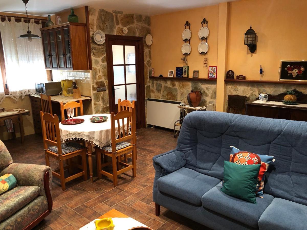 Vut La Villarina Sancti Spíritus Εξωτερικό φωτογραφία